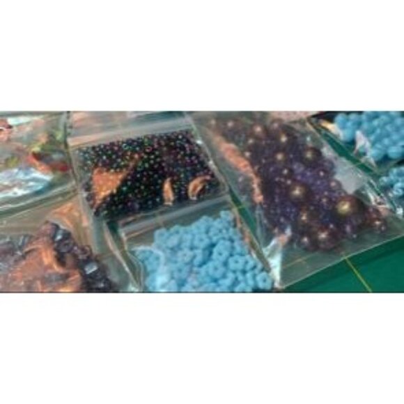 Assorted Jewelry-Making Beads Supplies Set - Mixed Colors & Sizes - Picture 6 of 8